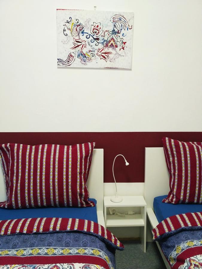 Apartman 4U Centrum + Free Parking Apartment Olomouc Exterior photo